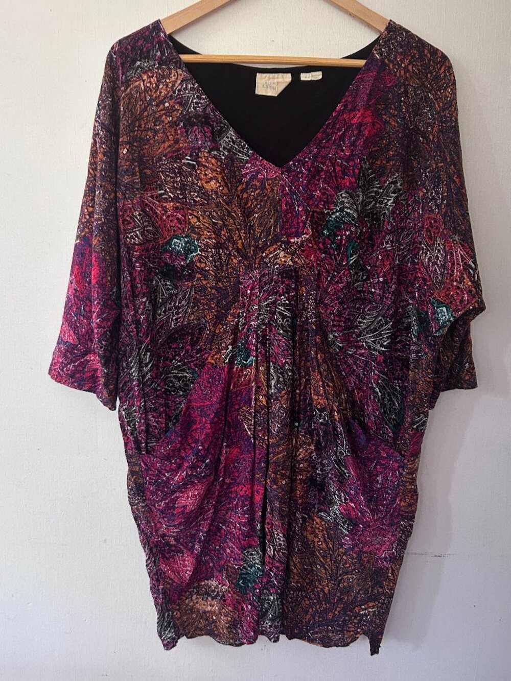 Edme & Esyllte Chromatique Dress Medium Dolman Sleeves Pockets V-neck Art Boho